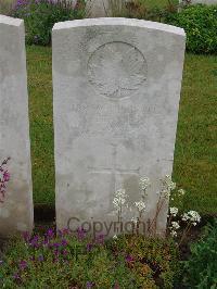 Etaples Military Cemetery - Jennings, G